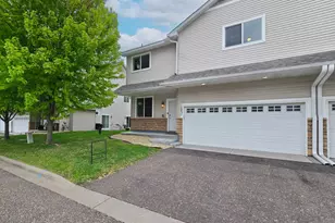 1283 County Road D Circle E, Vadnais Heights, MN 55109 - Photo 3