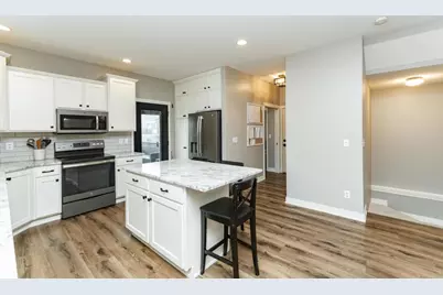 1411 Century Point Lane NE, Rochester, MN 55906 - Photo 11