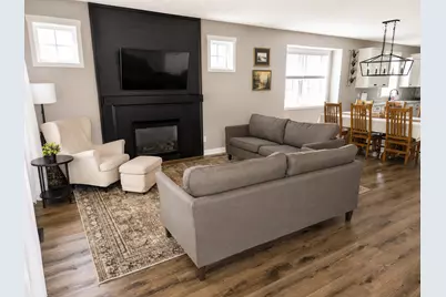1411 Century Point Lane NE, Rochester, MN 55906 - Photo 9