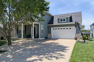 1411 Century Point Ln NE, Rochester, MN 55906 - Photo 5