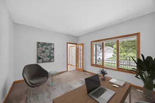2937 Oakview Dr NE, Rochester, MN 55906 - Photo 7