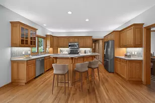 2937 Oakview Dr NE, Rochester, MN 55906 - Photo 13