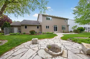2937 Oakview Dr NE, Rochester, MN 55906 - Photo 49
