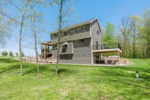 19151 Shamrock Ln, Shafer, MN 55074 - Photo 73