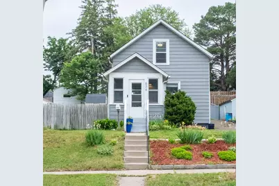 834 Algonquin Avenue, Saint Paul, MN 55119 - Photo 1