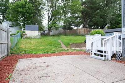834 Algonquin Avenue, Saint Paul, MN 55119 - Photo 17
