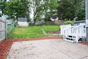 834 Algonquin Ave, Saint Paul, MN 55119 - Photo 17