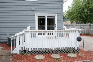 834 Algonquin Ave, Saint Paul, MN 55119 - Photo 15