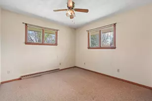 30625 Broadway St, Lindstrom, MN 55045 - Photo 11