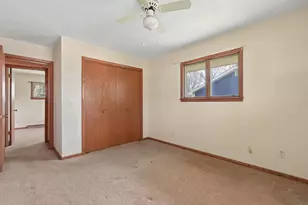 30625 Broadway St, Lindstrom, MN 55045 - Photo 9