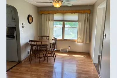 414 S Dewey Street, Fairmont, MN 56031 - Photo 3