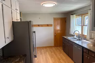 414 S Dewey St, Fairmont, MN 56031 - Photo 21
