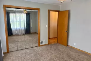 414 S Dewey St, Fairmont, MN 56031 - Photo 31