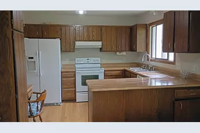 7434 Aldrich Court N, Brooklyn Park, MN 55444 - Photo 27