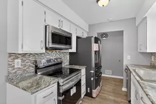 8941 48th Ave N, New Hope, MN 55428 - Photo 15