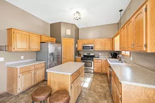 7364 Lambert Ave NE, Albertville, MN 55301 - Photo 3