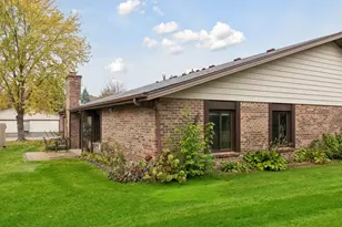 944 Zanzibar Ln N, Plymouth, MN 55447 - Photo 37