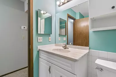944 Zanzibar Lane N, Plymouth, MN 55447 - Photo 33