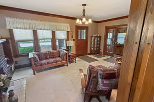 210 E Ciro St, Truman, MN 56088 - Photo 9