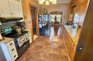210 E Ciro St, Truman, MN 56088 - Photo 13