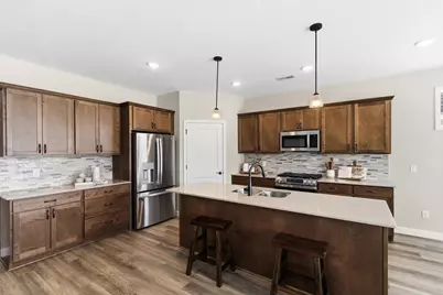 1423 Victory Lane NE, Isanti, MN 55040 - Photo 13