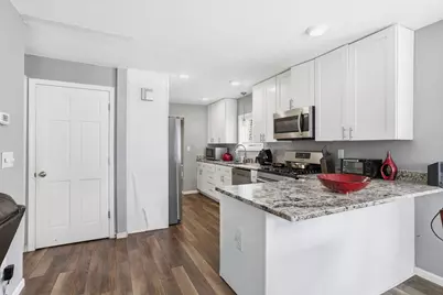 4623 Dupont Avenue N, Minneapolis, MN 55412 - Photo 3