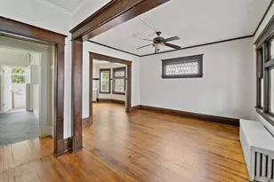 985 5th St E, Saint Paul, MN 55106 - Photo 7