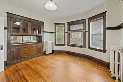 985 5th Street E, Saint Paul, MN 55106 - Photo 3