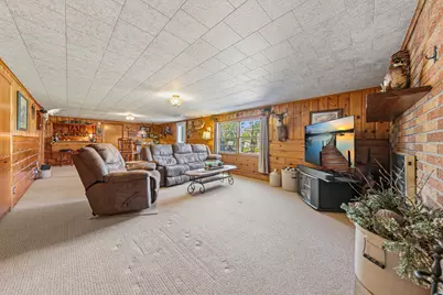 808 Hillcrest Drive, Montgomery, MN 56069 - Photo 33
