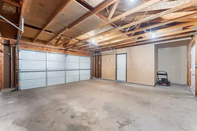 10276 Winter Place, Eden Prairie, MN 55347 - Photo 37