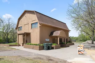 10276 Winter Pl, Eden Prairie, MN 55347 - Photo 43