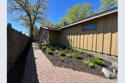 122 Craig Way NE, Fridley, MN 55432 - Photo 1