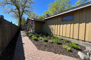 122 Craig Way NE, Fridley, MN 55432 - Photo 1