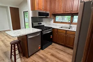 122 Craig Way NE, Fridley, MN 55432 - Photo 17