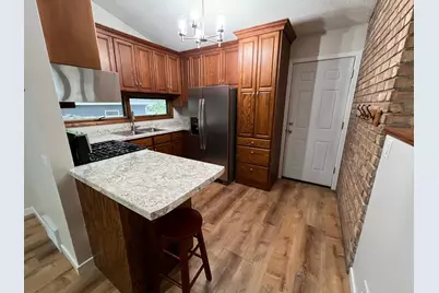 122 Craig Way NE, Fridley, MN 55432 - Photo 11