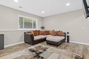 421 E Lake St, Waconia, MN 55387 - Photo 15