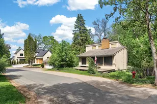 3114X Brooks Ln, Wayzata, MN 55391 - Photo 1