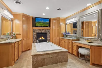 18751 Knollwood Circle, Lakeville, MN 55044 - Photo 27