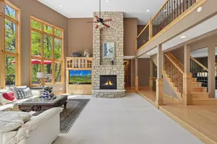 18751 Knollwood Cir, Lakeville, MN 55044 - Photo 9
