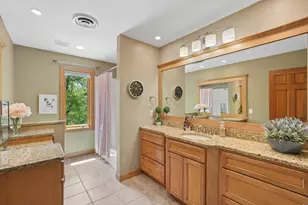 18751 Knollwood Circle, Lakeville, MN 55044 - Photo 31