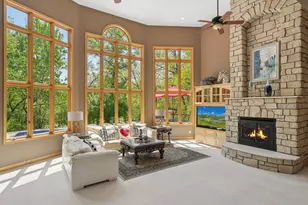 18751 Knollwood Circle, Lakeville, MN 55044 - Photo 11