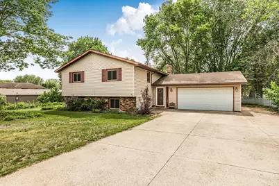 2156 Morningside Drive NE, Saint Cloud, MN 56304 - Photo 1