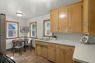 582 36 1/2 Ave NE, Minneapolis, MN 55418 - Photo 11
