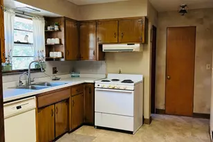310 Oak St, Clements, MN 56224 - Photo 11