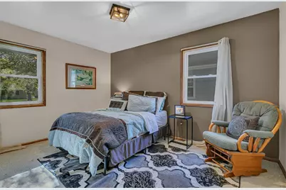 709 S Miller Avenue, Litchfield, MN 55355 - Photo 15