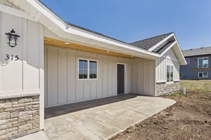 315 11th Street SE, Freeport, MN 56331 - Photo 9