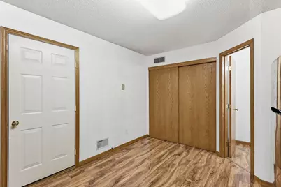 11256 Providence Lane, Eden Prairie, MN 55344 - Photo 15