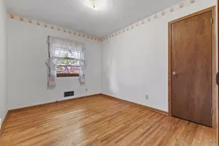 5956 Ensign Ave N, New Hope, MN 55428 - Photo 11