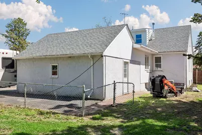 6904 60th Avenue N, Crystal, MN 55428 - Photo 37