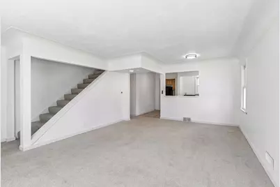 6904 60th Avenue N, Crystal, MN 55428 - Photo 5